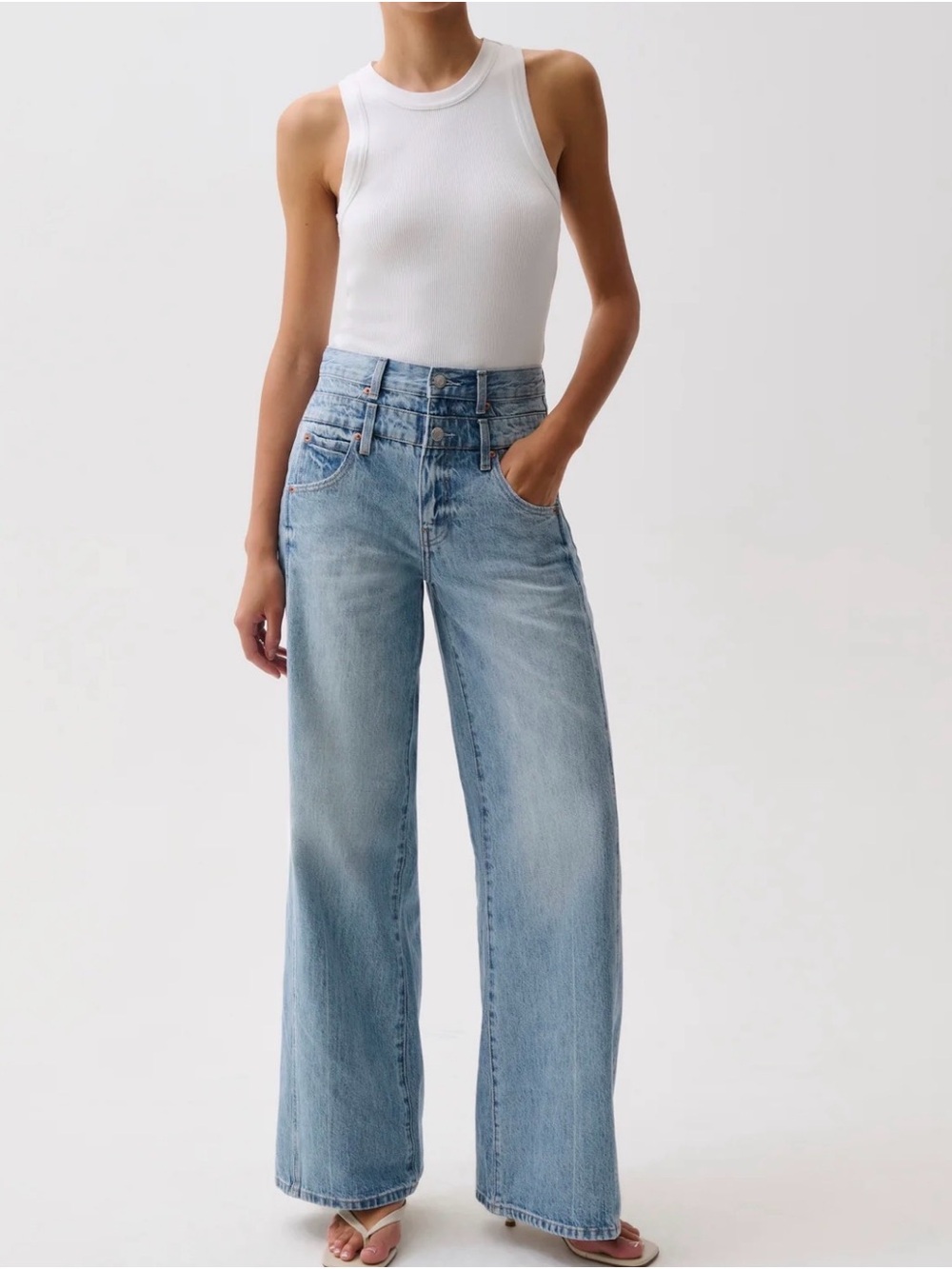 PISTOLA Women’s Light Wash Wide-Leg Jeans - Light Blue - NWT - Picture 7 of 8